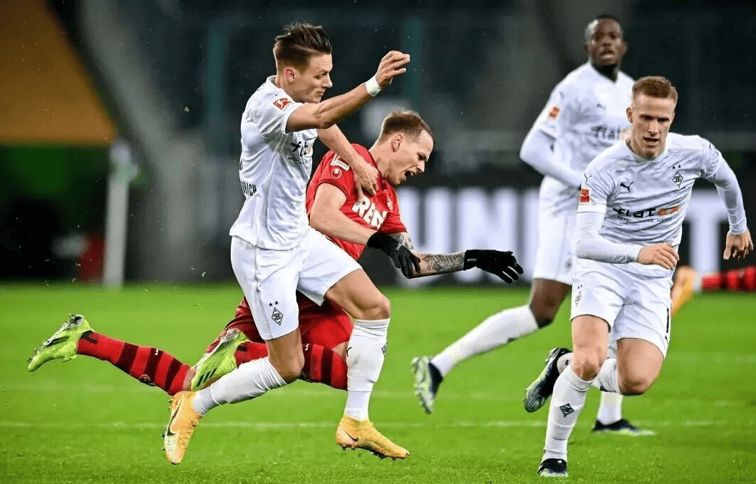 德甲：奥格斯堡 VS 科隆